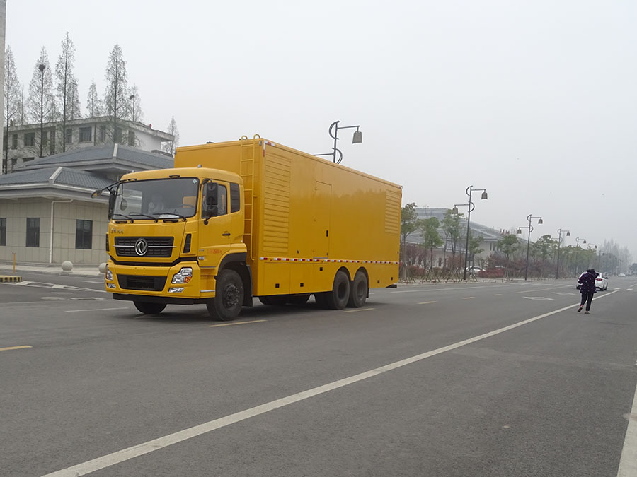 天龍200-800KW電源車(chē)