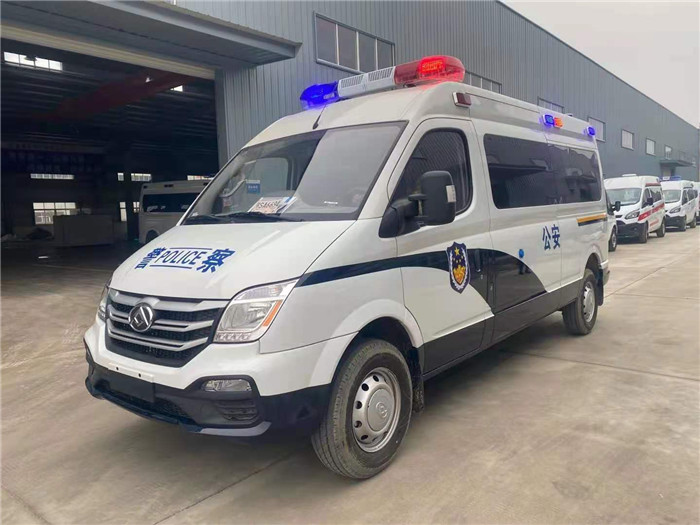 上汽大通長軸中頂12座囚車