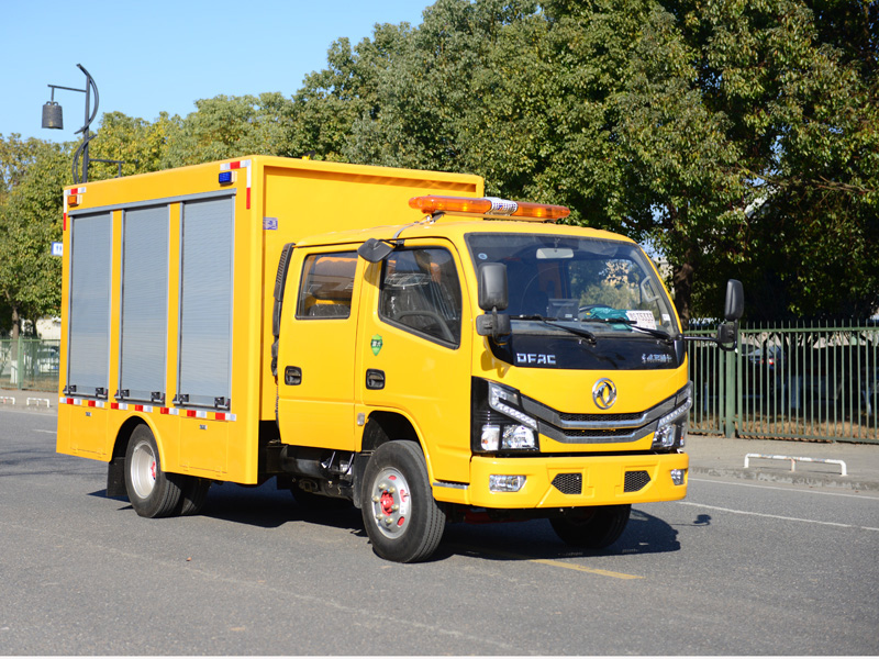 東風(fēng)小多利卡500方雙排搶險(xiǎn)車 東風(fēng)小多利卡500方雙排搶險(xiǎn)車