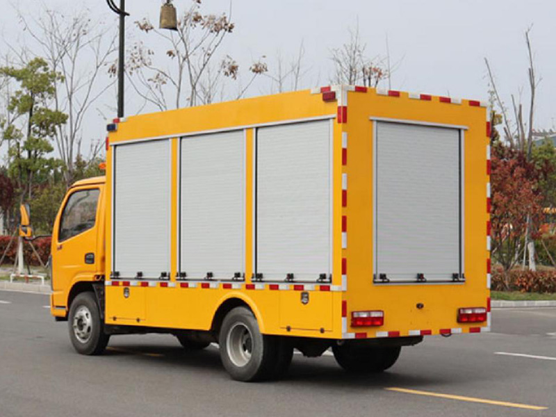 東風(fēng)小多利卡500方雙排搶險(xiǎn)車 東風(fēng)小多利卡500方雙排搶險(xiǎn)車