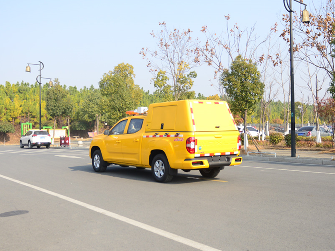 大通皮卡500方搶險(xiǎn)車 大通皮卡500方搶險(xiǎn)車