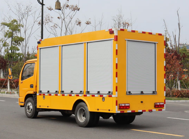 東風(fēng)小利卡500方救險(xiǎn)車 東風(fēng)小利卡500方救險(xiǎn)車