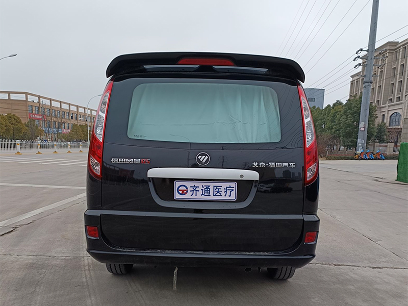 福田牌G5  BJ5036XBY-M1型殯儀車