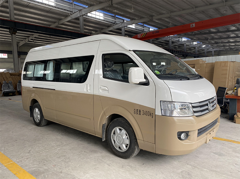 福田牌G9   BJ5039XBY-E1型殯儀車