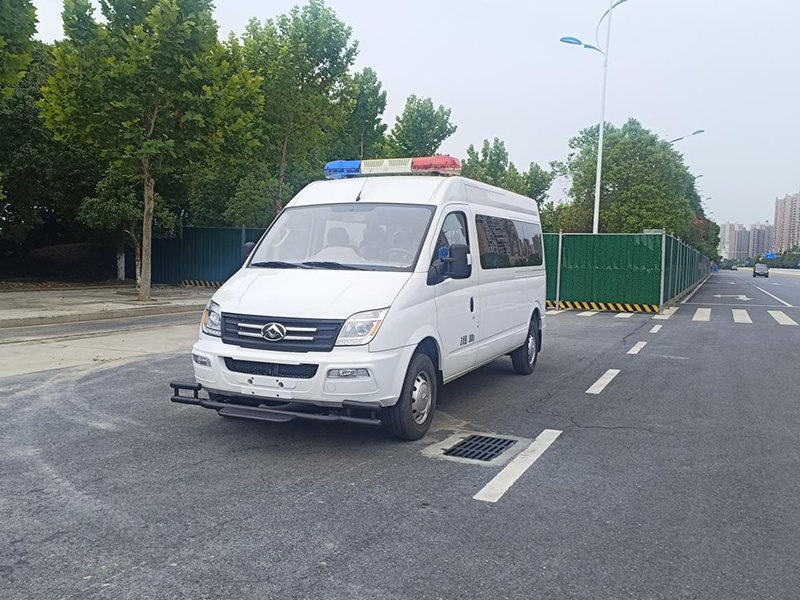上汽大通V80長(zhǎng)軸囚車-EHY5041XQCS6QT